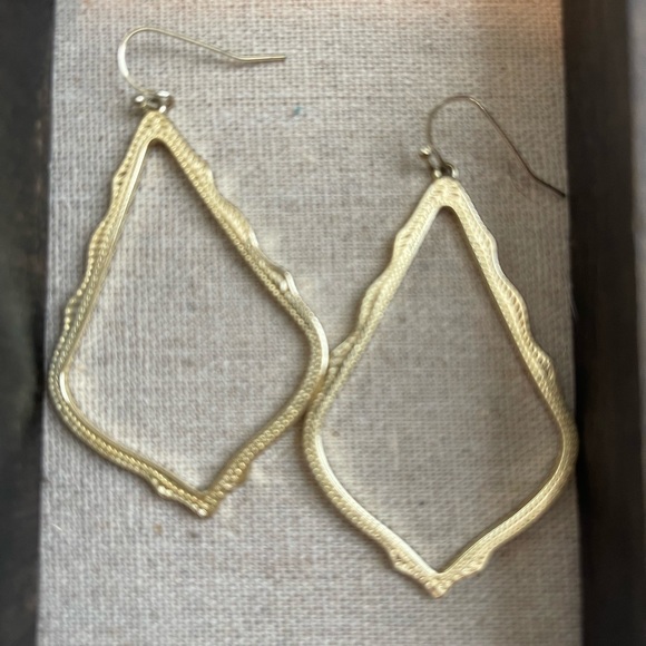 Kendra Scott earrings - Picture 1 of 1